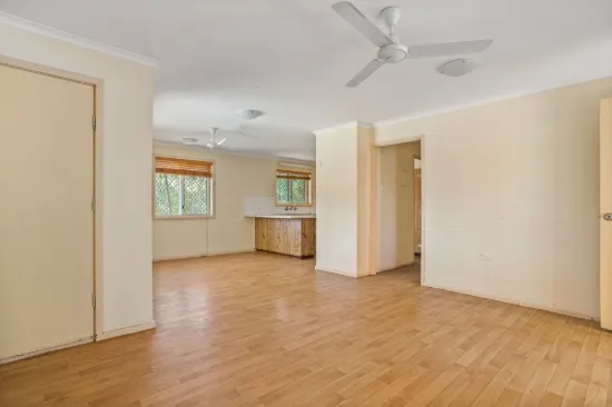 4E Wotherspoon Road, Millars Well, WA 6714