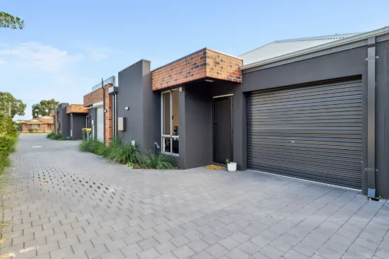 5/2 Wroxton Street, Midland, WA 6056