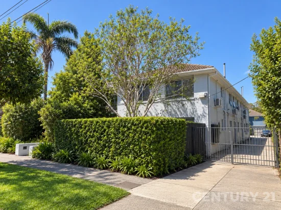 5/4 Holloway Street, Ormond, Vic 3204
