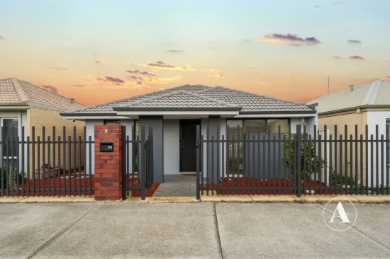 5 Addington Loop, Piara Waters, WA 6112