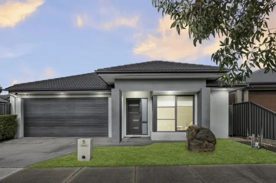 5 Adelong Avenue, Wollert, Vic 3750