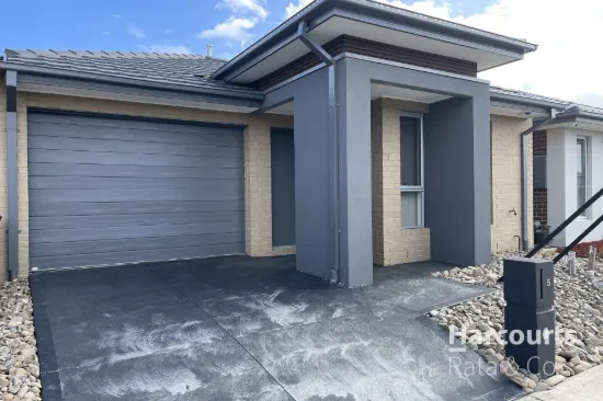 5 Albida Street, Donnybrook, Vic 3064