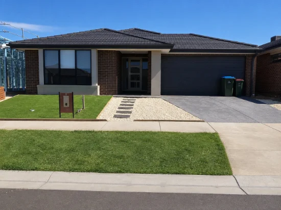 5 Allspice Street, Manor Lakes, Vic 3024