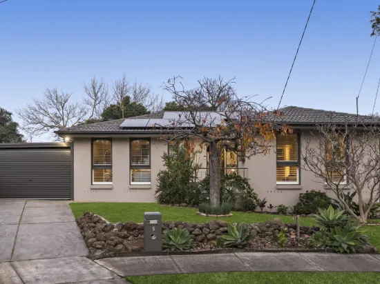 5 Almora Close, Frankston, Vic 3199