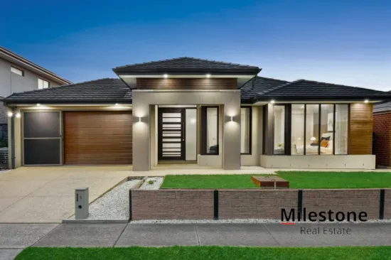 5 Aminya Drive, Clyde North, Vic 3978