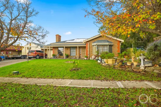 5 Andrew Henning Place, Willunga, SA 5172
