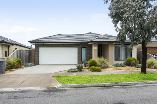 5 Argenta Street, Mickleham, Vic 3064