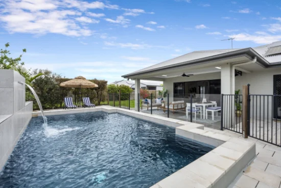 5 Ashmore Crescent, Burdell, Qld 4818