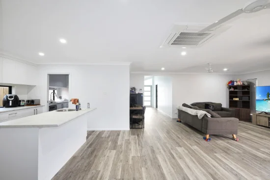 5 Atherton Street, Sarina QLD 4737-Image