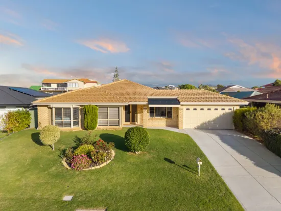 5 Bacchante Circle, Ocean Reef, WA 6027