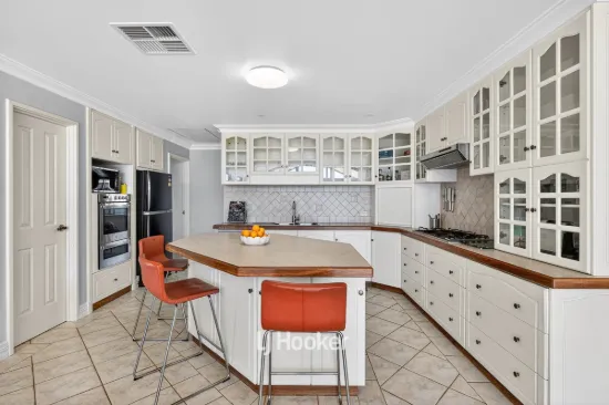 5 Barton Drive, Australind, WA 6233