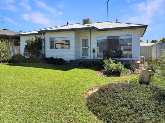 5 Beech Street, Leeton, NSW 2705
