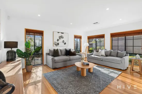 5 Bega Place, Narrabundah, ACT 2604