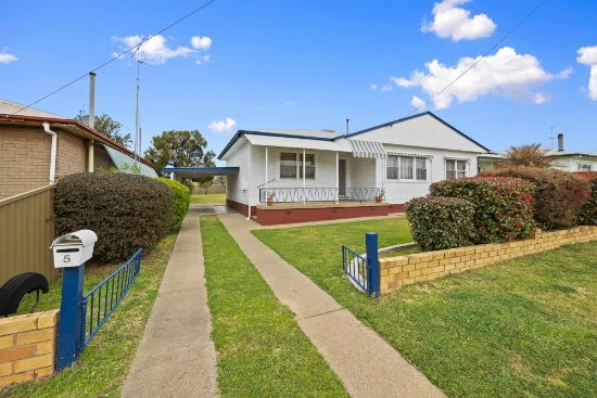 5 Bell Street, Tamworth, NSW 2340