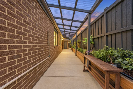 5 Belmont Crescent, Pakenham, Vic 3810-Image