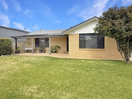5 Binya Street, Yanco, NSW 2703