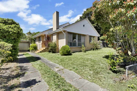5 Blackbutt Court, Frankston North, Vic 3200