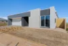 5 Bluestar Grove, Thornhill Park, Vic 3335-Image