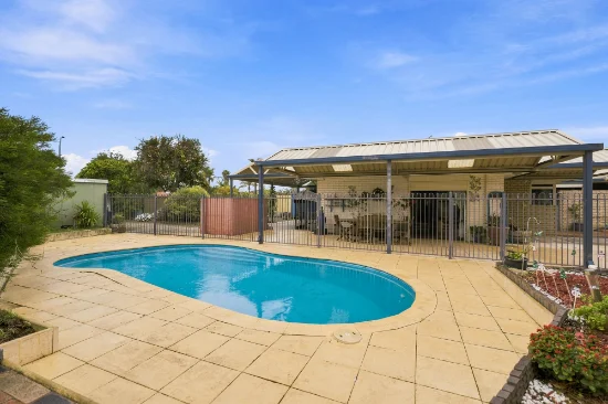 5 Bondi Crescent, Warnbro, WA 6169