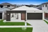 5 Bonza Circuit, Clyde North, Vic 3978