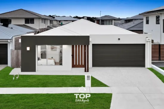 5 Bonza Circuit, Clyde North, Vic 3978
