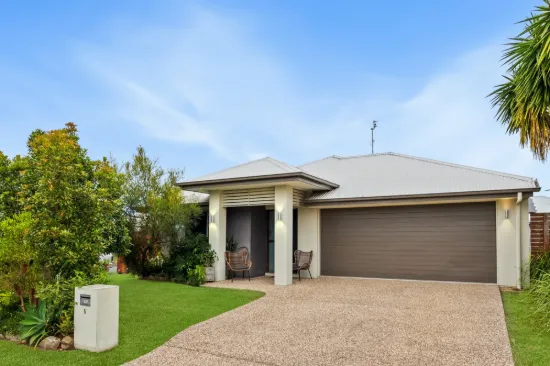 5 Bribie Place, Mountain Creek, Qld 4557