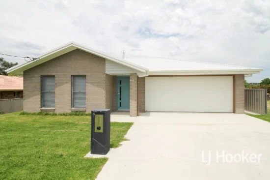 5 Brownleigh Vale Drive, Inverell, NSW 2360 - For Rent