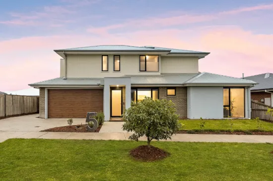 5 Bunyip Street, Gisborne, Vic 3437