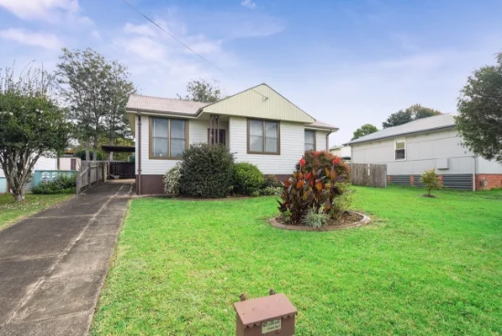 5 Burr Avenue, Nowra, NSW 2541