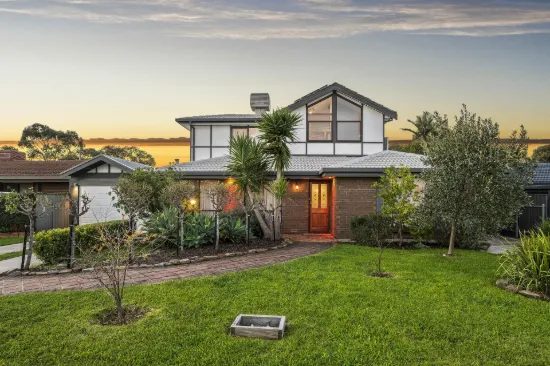 5 Buttercup Grove, Morphett Vale, SA 5162