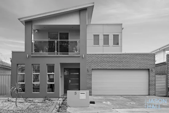 5 Buzo Garden, Franklin, ACT 2913