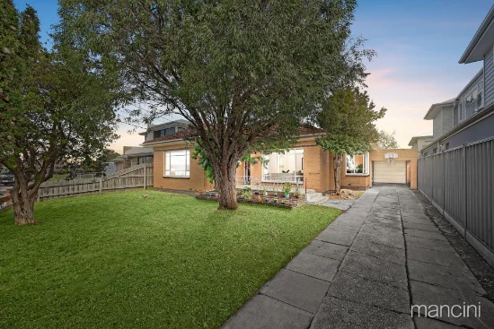 5 Cain Court, Altona, Vic 3018