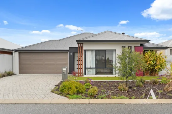 5 Calvera Gardens, Piara Waters, WA 6112