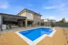 5 Catherine Park Drive, Oran Park, NSW 2570-Image
