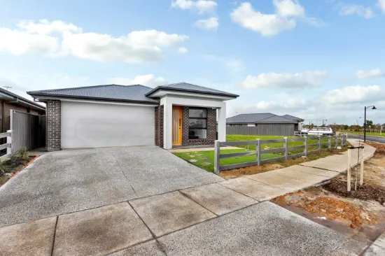 5 Catherine Spence Street, Two Wells, SA 5501