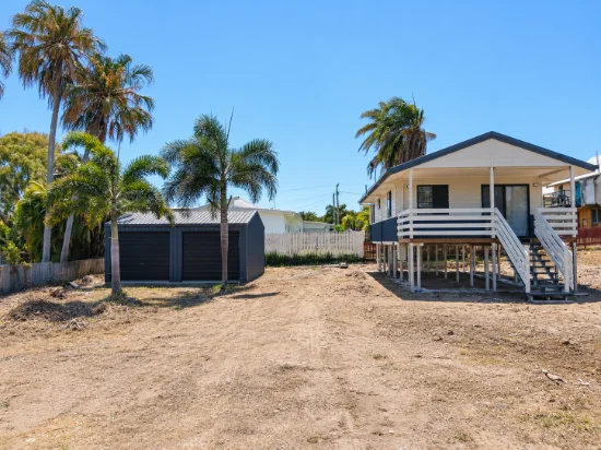5 Causeway Esplanade, Kinka Beach QLD 4703-Image