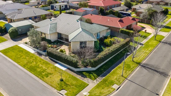 5 Cedarwood Drive, Maffra, Vic 3860