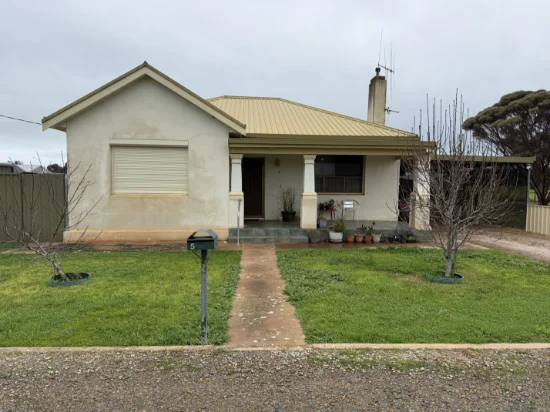 5 Centre Street, Gladstone, SA 5473