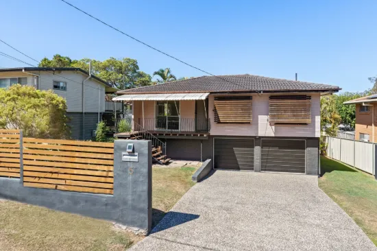 5 Cestrum Street, Arana Hills, Qld 4054