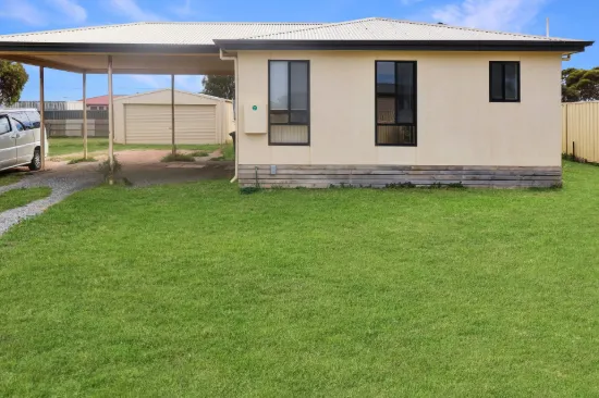 5 Chandler Crescent, Ceduna, SA 5690