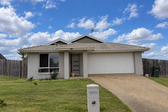 5 Charles Darwin Drive, Monto, Qld 4630