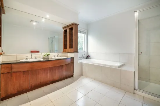 5 Chatham Road, Canterbury, Vic 3126-Image