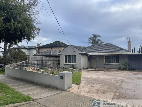 5 Christensen Street, Cheltenham, Vic 3192