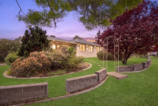 5 Clode Crescent, MacGregor, ACT 2615
