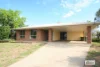 5 Cowan Crescent, Emerald, Qld 4720
