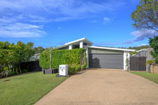 5 Cradle Drive, New Auckland, Qld 4680
