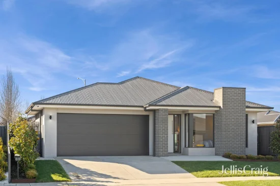 5 Crowther Drive, Lucas, Vic 3350
