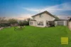 5 Darlinghurst Place, Taylors Hill, Vic 3037-Image