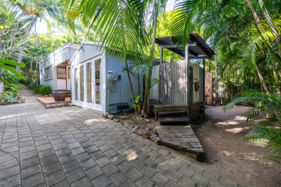 5 Dent Street, Horseshoe Bay, Qld 4819