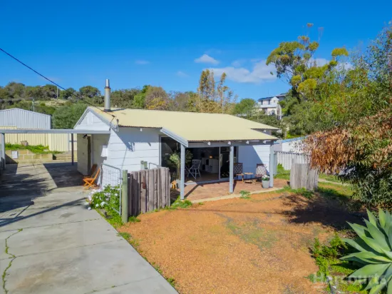 5 Drakesbrook Close, Preston Beach, WA 6215